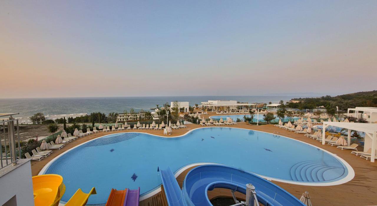 White Lagoon Resort Kavarna Esterno foto